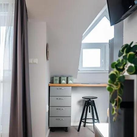 Lägenhet Cosy 1bd Flat With A Lovely Balcony
